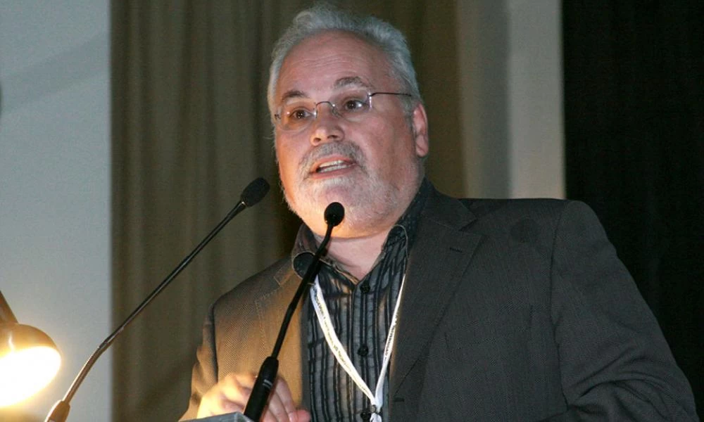 Παυλάκης:« Να εμβολιαστούν όλοι αν θέλουμε να ανοίξει η κοινωνία»